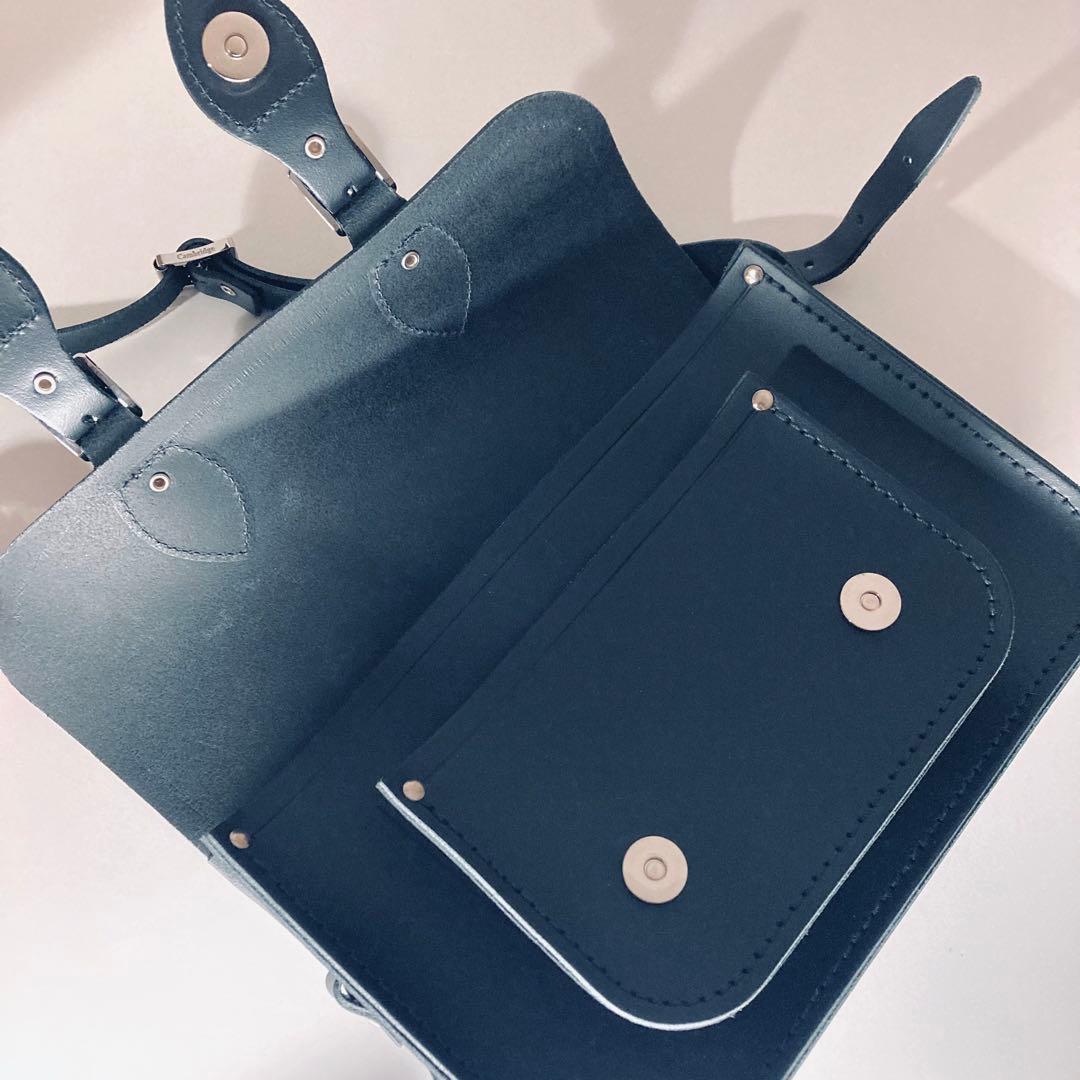 サッチェルバッグ　レディース メンズ　ショルダーバッグ　　ミニマル　コンパクト