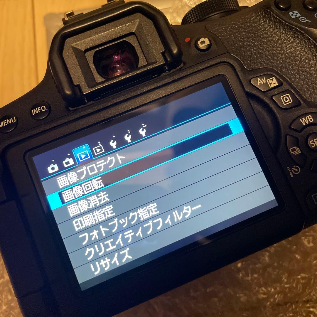 canon EOS Kiss x8i レンズキット