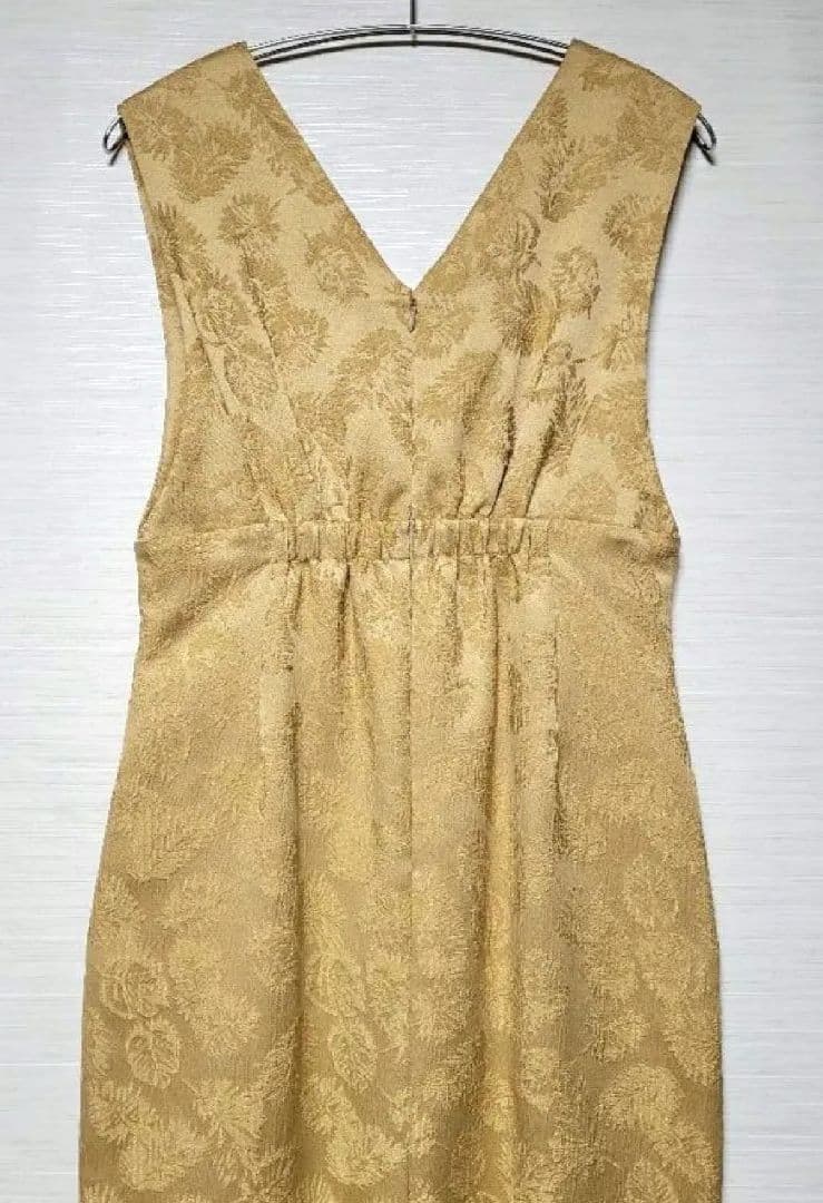 【AIMER 】チュールブラウス付きジャカードIラインパーティードレス　Mサイズ