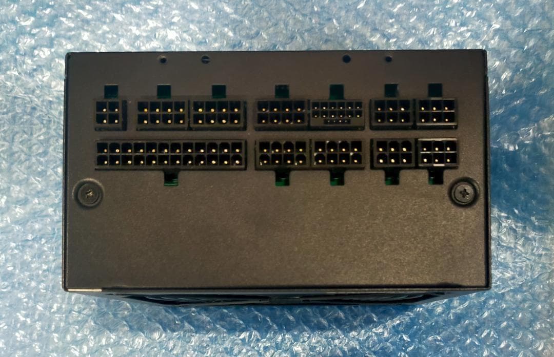 Enhance製 1000W 電源ユニット(型番：ATX-5010GB1)