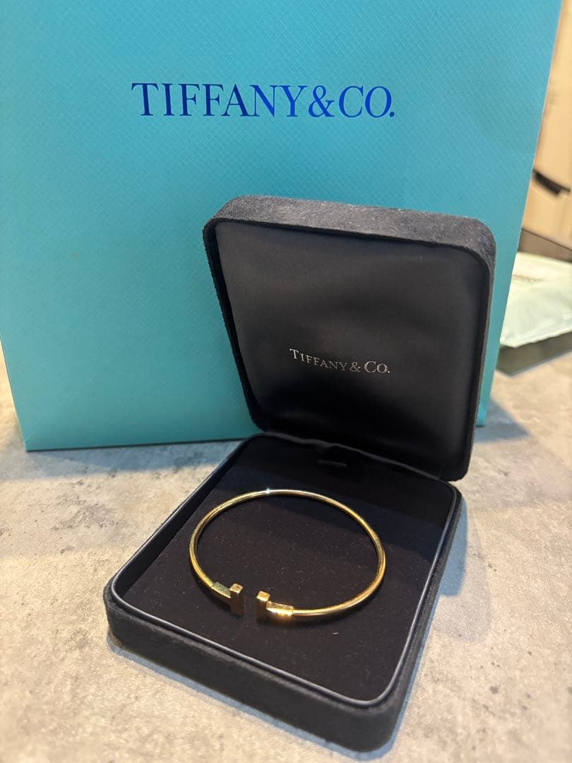 Tiffany & Co. T ワイヤーブレスレット ローズゴールド ラージ