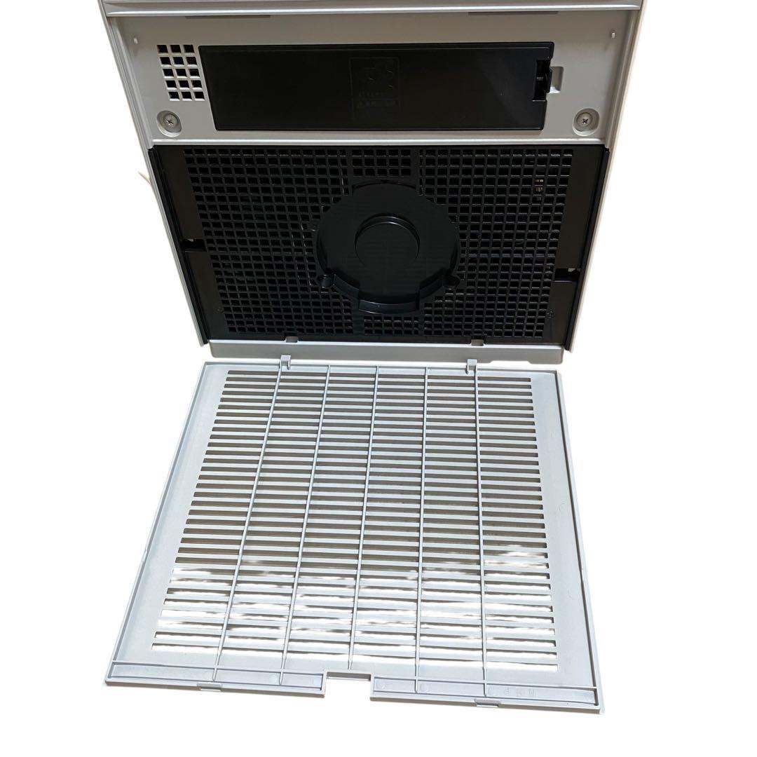 【美品】DAIKIN ダイキン　加湿空気清浄機 MCK70ZE2-W