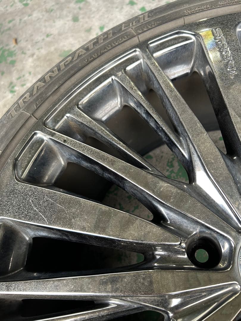 ロクサーニ　タルカス　20インチ