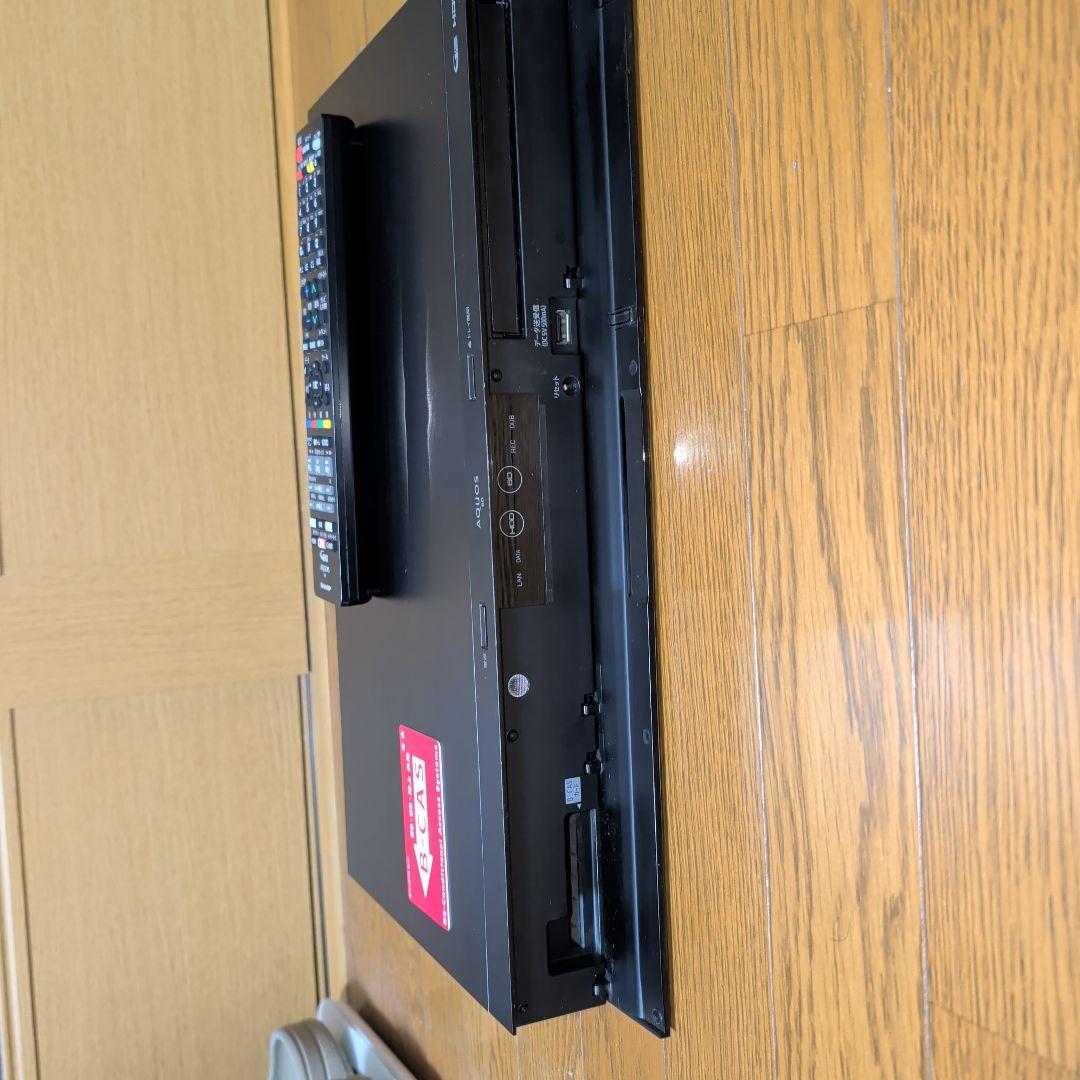 BD-UT2100　3チューナー搭載ブルーレイレコーダー　HDD 2TB