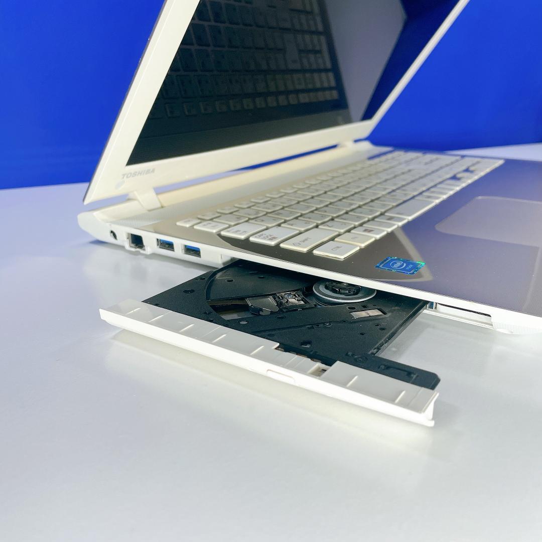 すぐ使える！Windows11✨快適SSD✨東芝ゴールドノートパソコン薄型カメラ