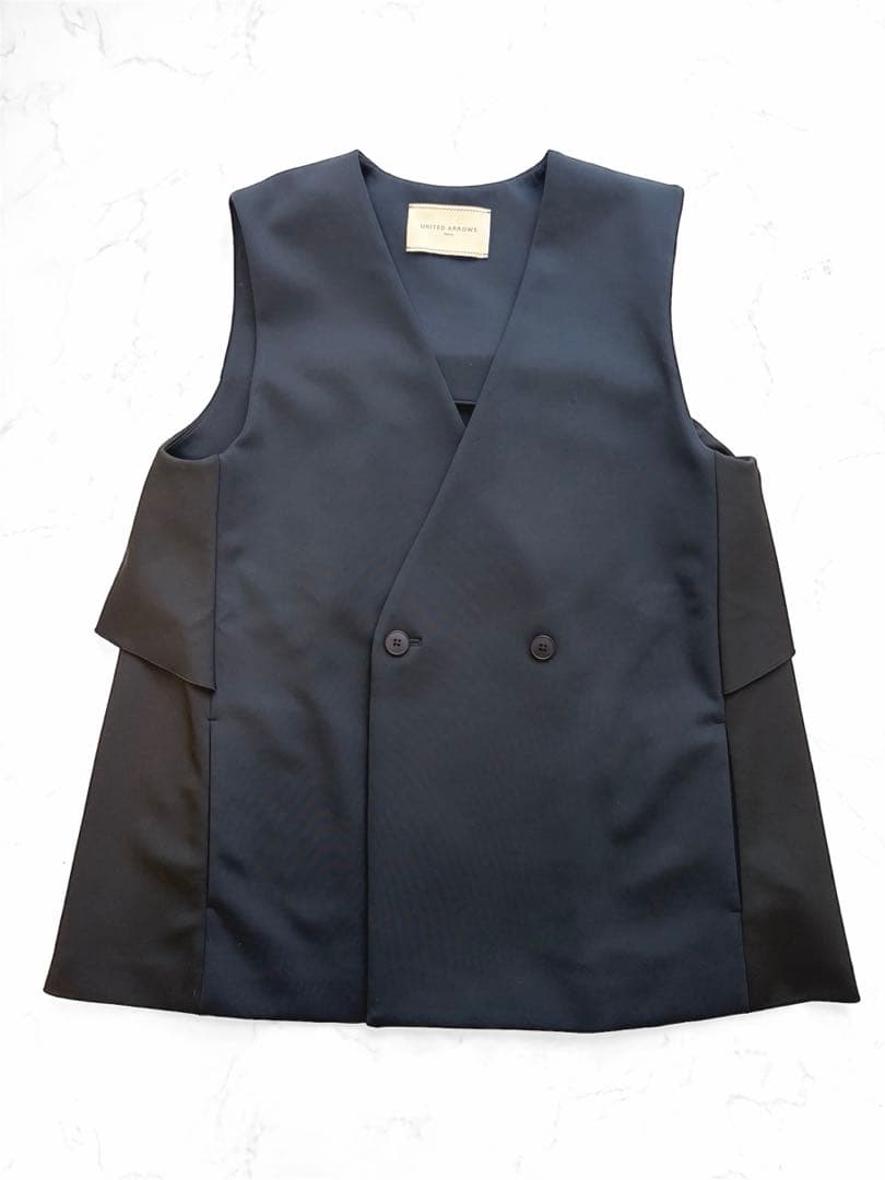 完売品　UNITED ARROWS SPONGY ミドルベスト 38 ネイビー