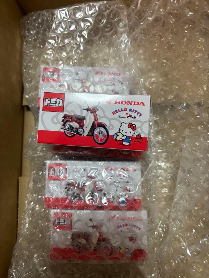 HELLO KITTYスーパーカブトミカ【5個セット】