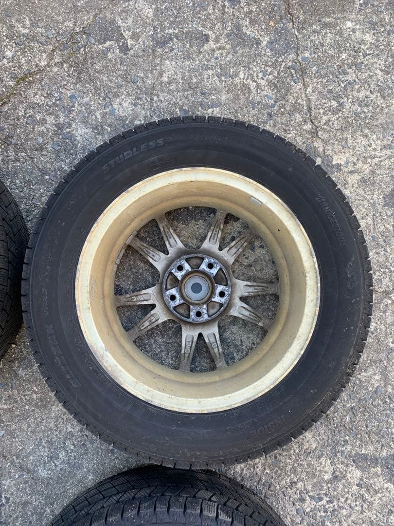 冬タイヤ4本セット（ブリザックVRX3）