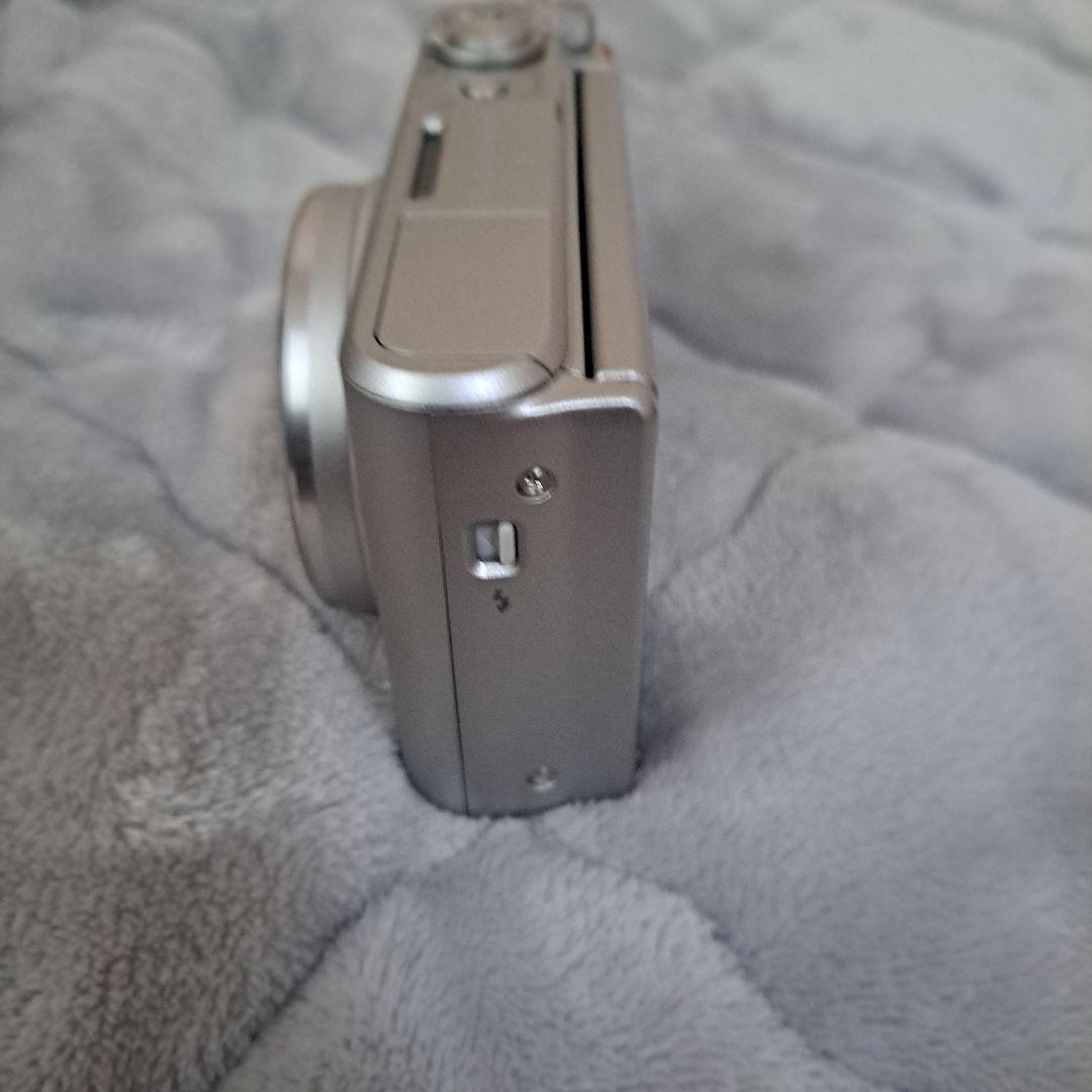 キャノン　PowerShot SX740HS　デジカメ