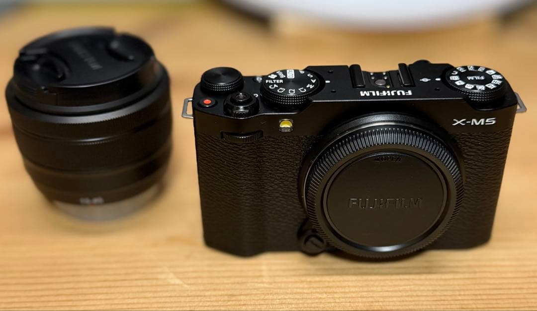 FUJIFILM (フジフイルム) X-M5 XC15-45mmレンズキット