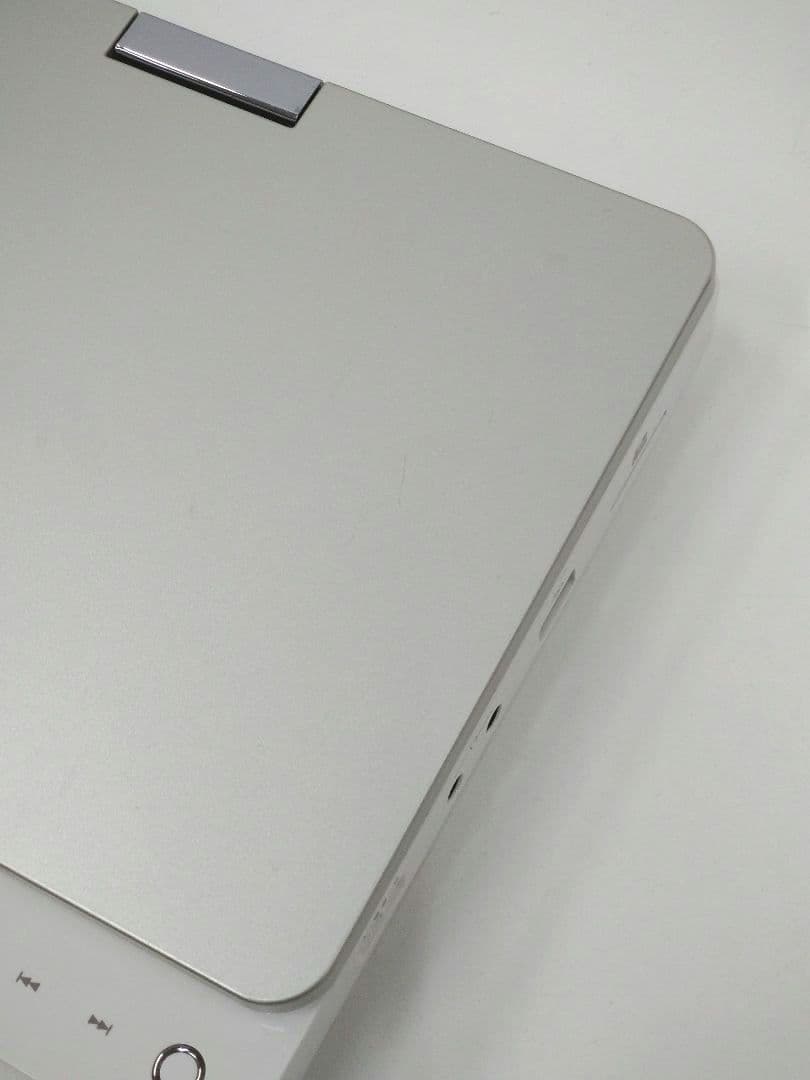 東芝 レグザ ポータブルブルーレイディスクプレーヤー SD-BP9005 9V型