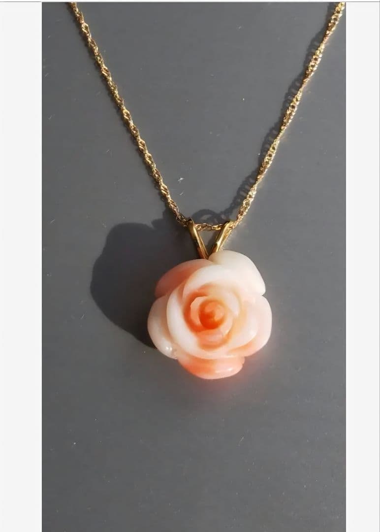 K18珊瑚ネックレス