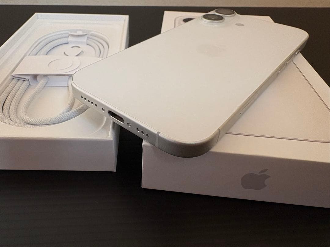 iPhone16 128GB 美品