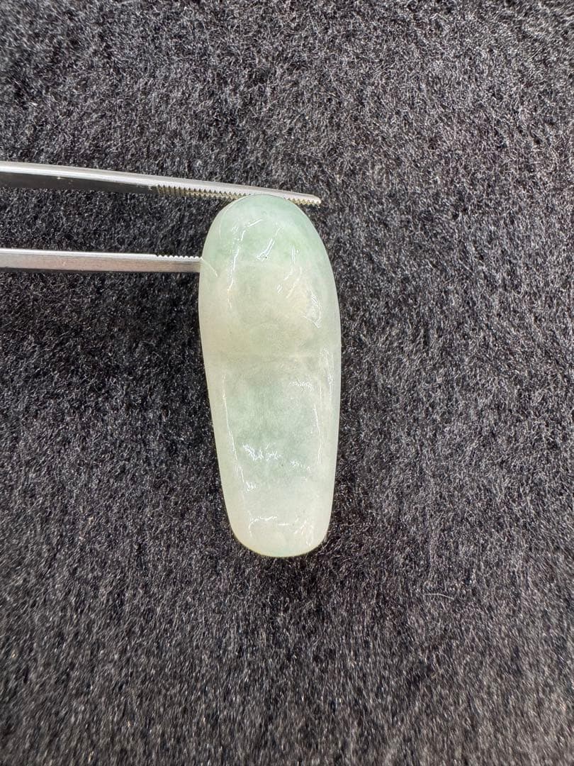 糸魚川翡翠　勾玉AA あ い2点