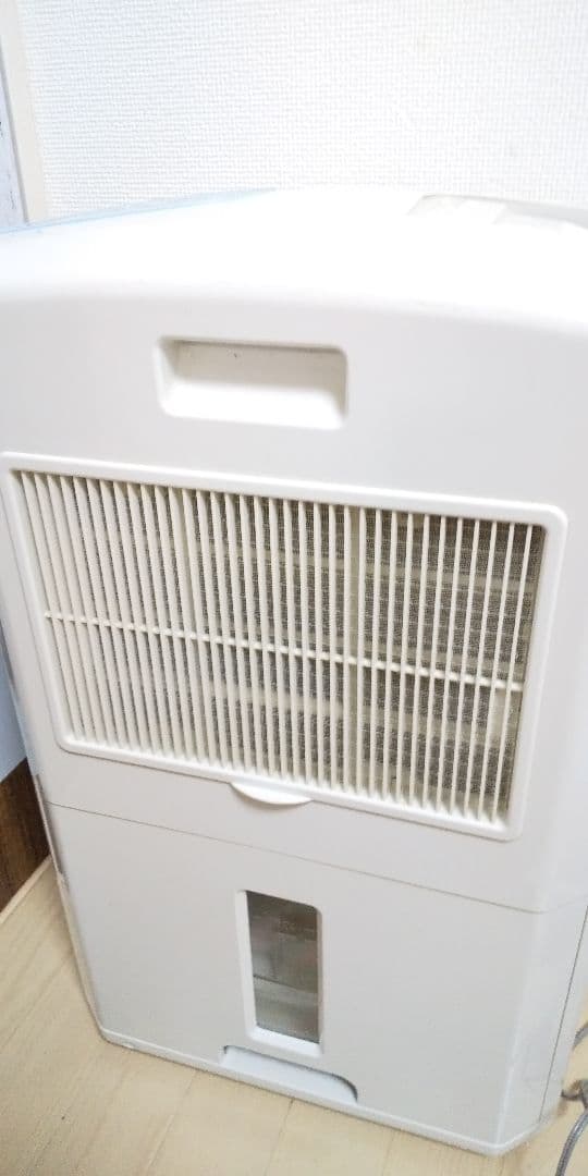 年中大活躍します✨除湿最大25畳対応☺️冷風も出せる衣類乾燥除湿機