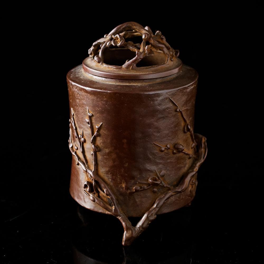 三好外栄 号 三治 蝋型鋳銅 香炉 梅花彫 透かし蓋 三つ足香炉 共箱 共布 栞