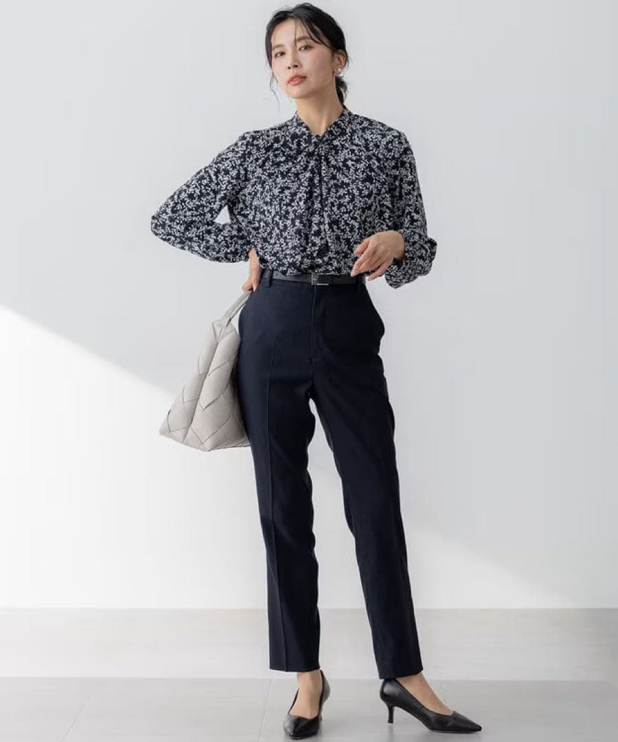 2025SS 完売品　23区　【洗える】シャドーリーフ プリント ブラウス