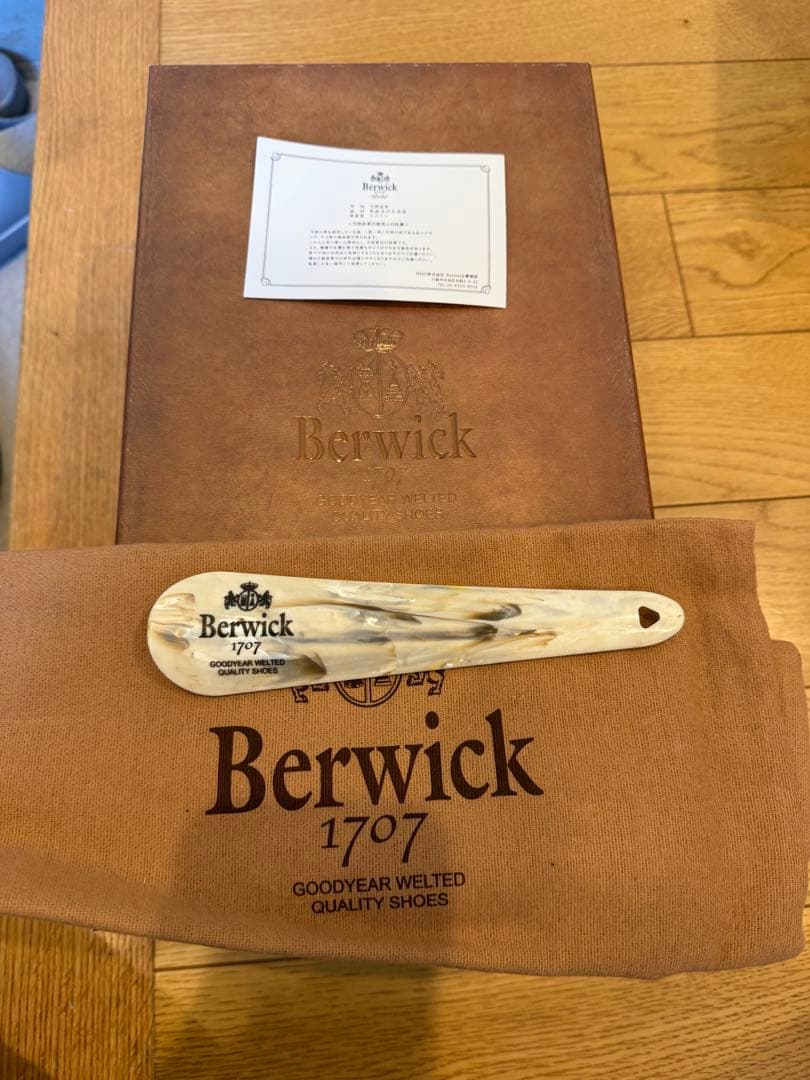 バーウィック　3682 uチップ　26センチ