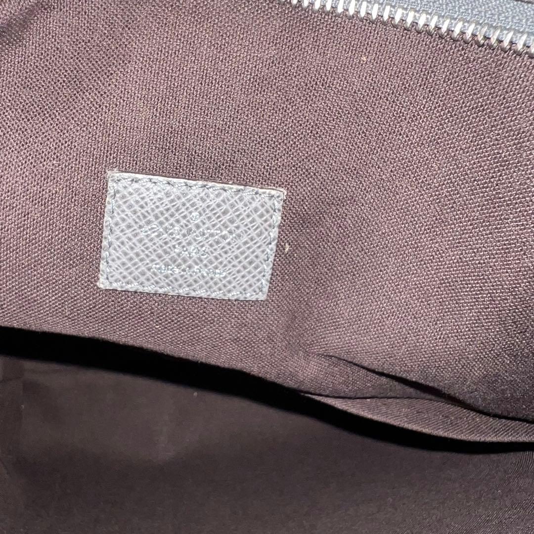 ⭐️ルイヴィトン⭐️タイガ サヤン ショルダーバッグ アルドワーズ グレー