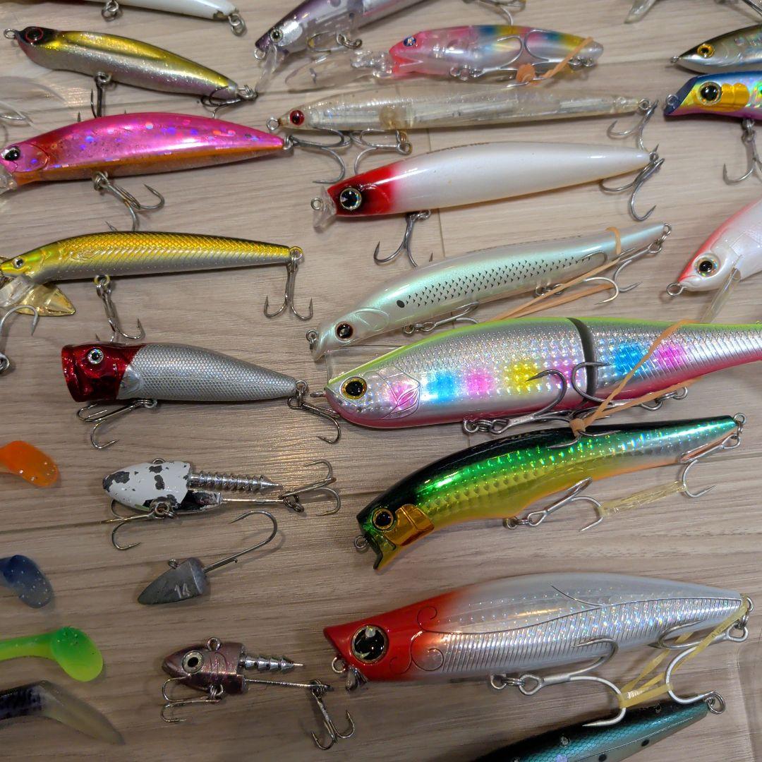 釣り用タックルボックス シーバス用ルアー70個超セット まとめ売り