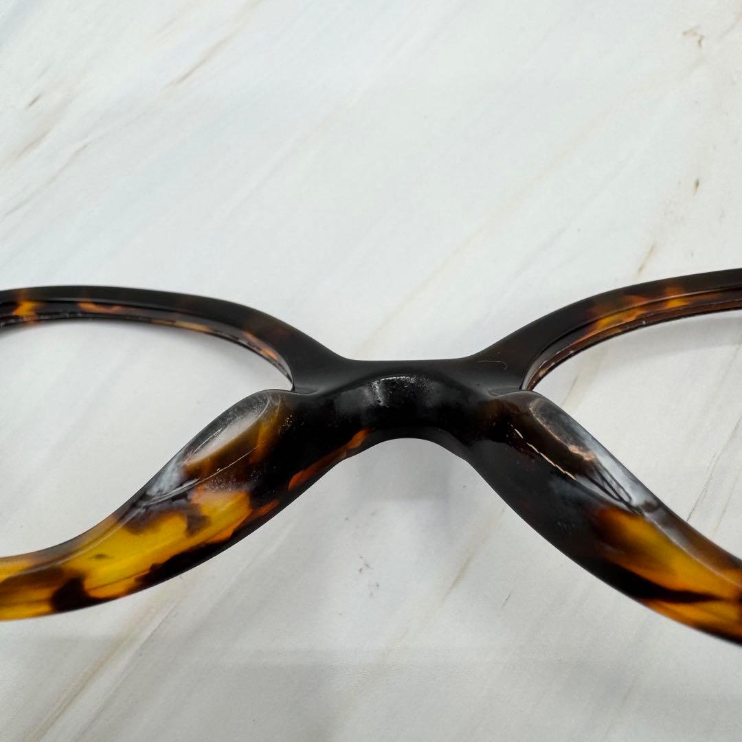 【ミュウミュウ】ウォニョン着用　 レンズなし　伊達メガネ べっこう柄　ロゴ