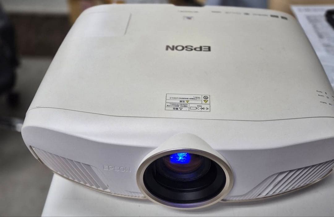 EPSON 家庭用プロジェクター EH-TW8400W