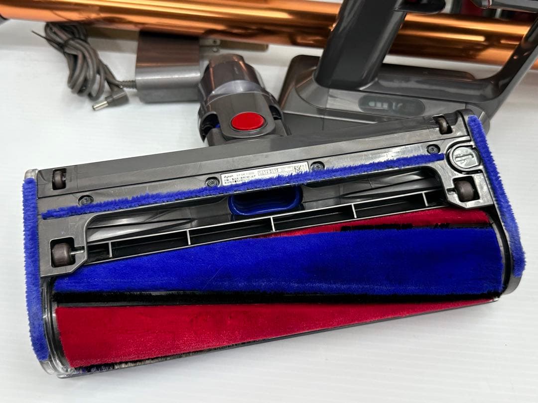 純正品　動作保証品　すぐ使える　SV12 ダイソン ハンディ　掃除機　中古　美品