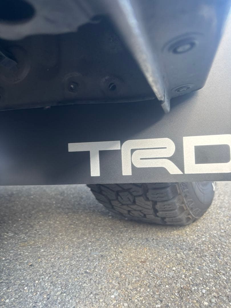 ハイエース TRD マッドフラップ　4枚