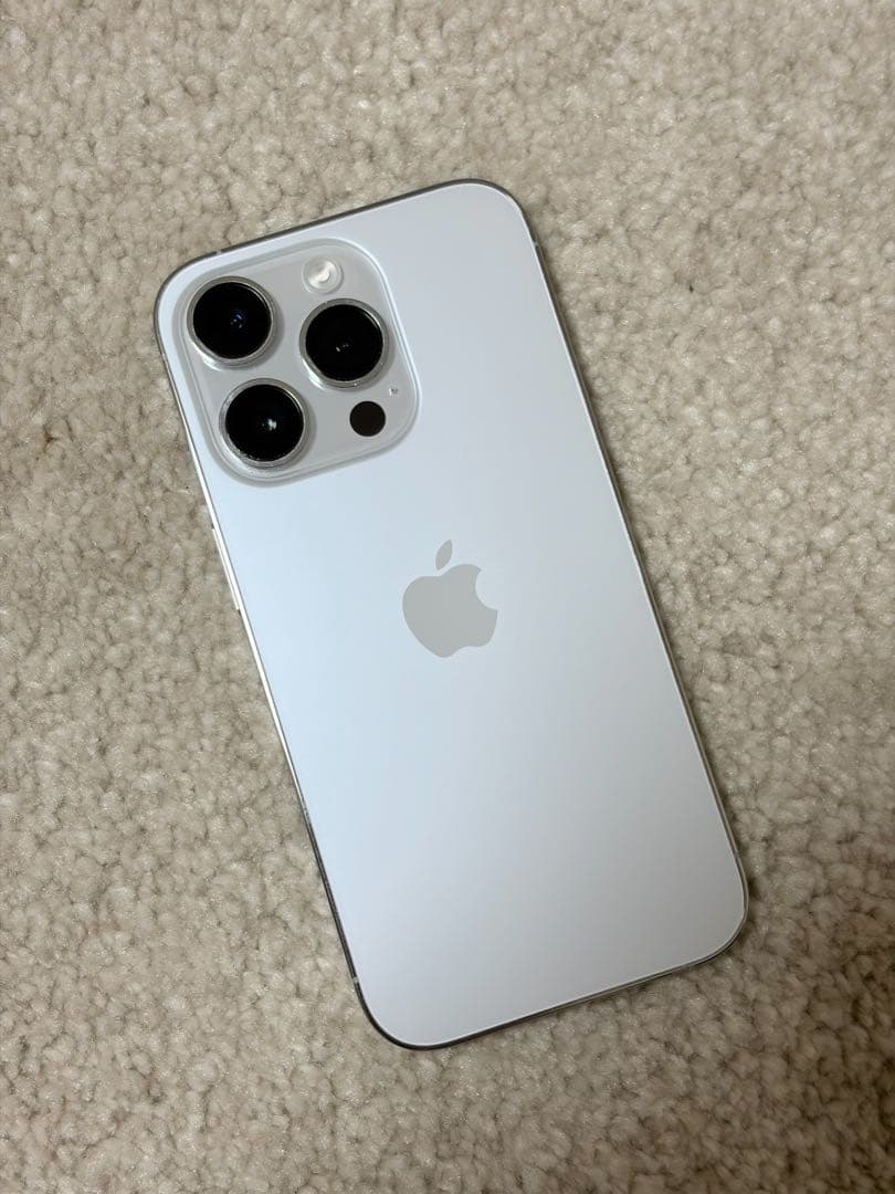 iPhone 14 Pro 256GB シルバー（韓国版 / SIMフリー）