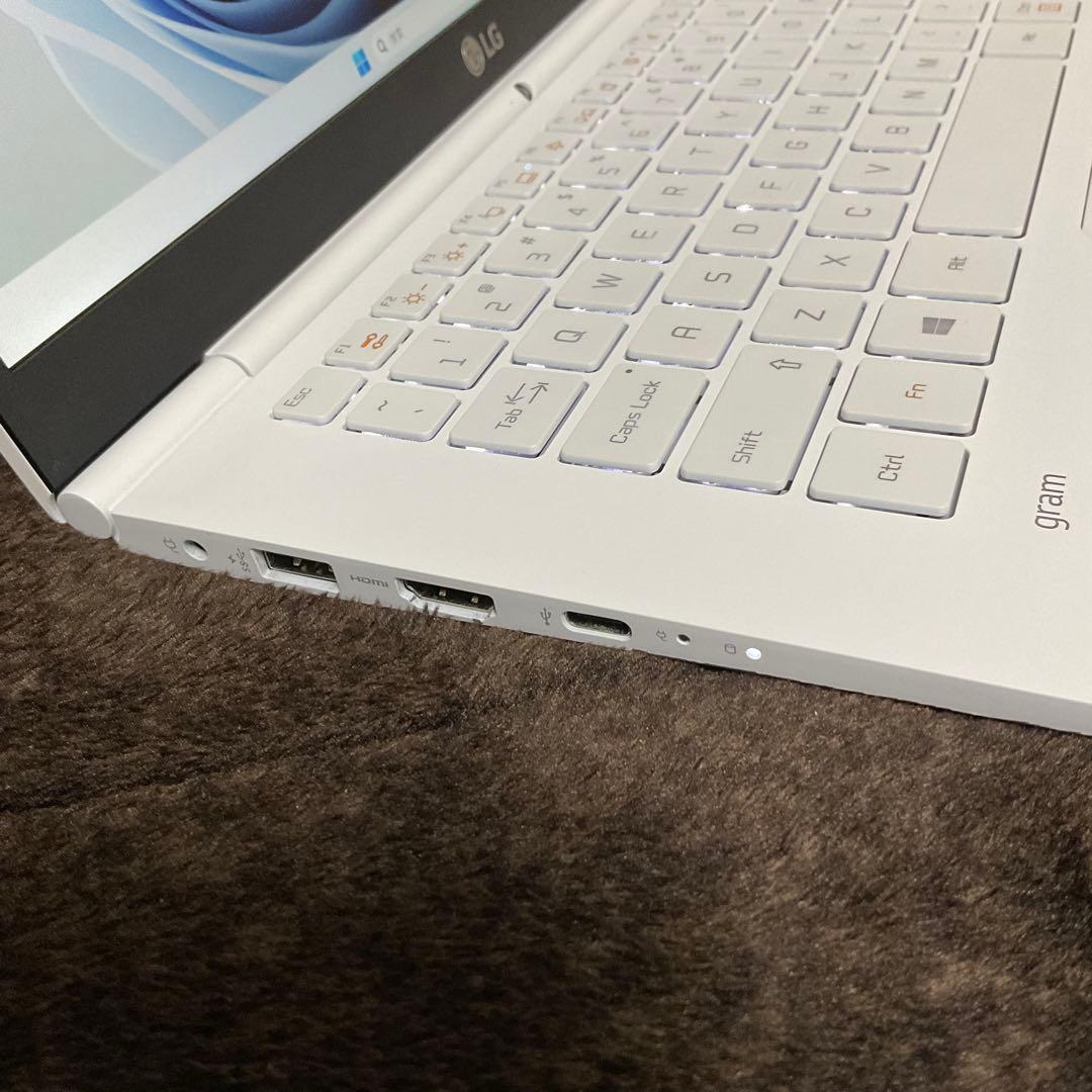 Windowsノート本体 LG 14Z970-GA55J