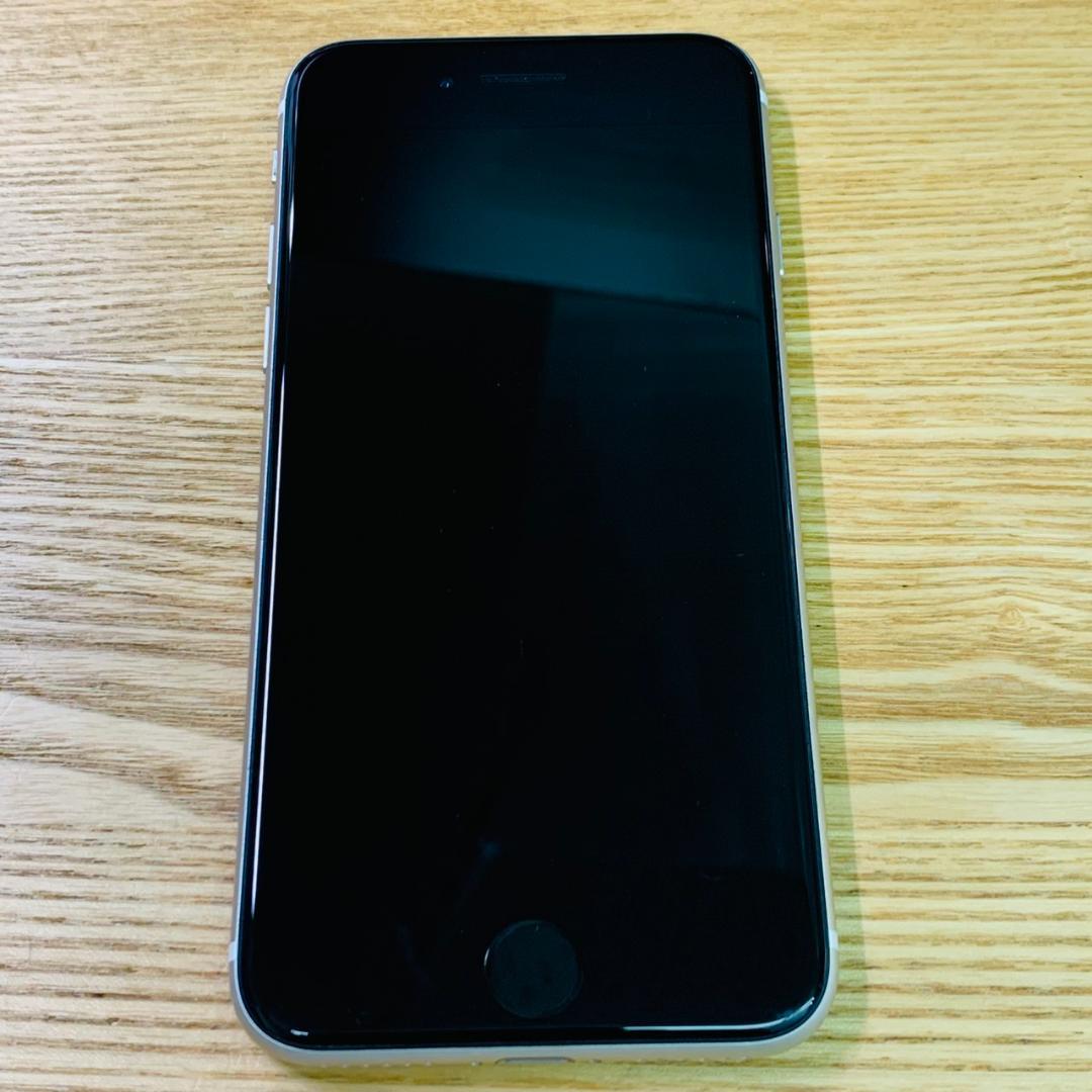 U4 超美品 SIMフリー iPhoneSE 第3世代 64GB おまけ付き