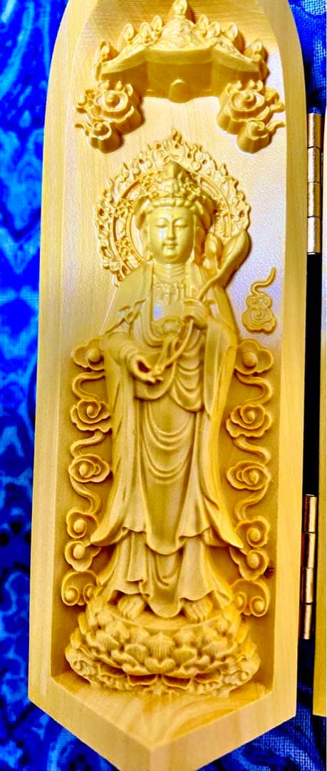 金運爆上げ！祈祷済！魂入り木製　普通の三尊仏ではありません！阿弥陀如来様