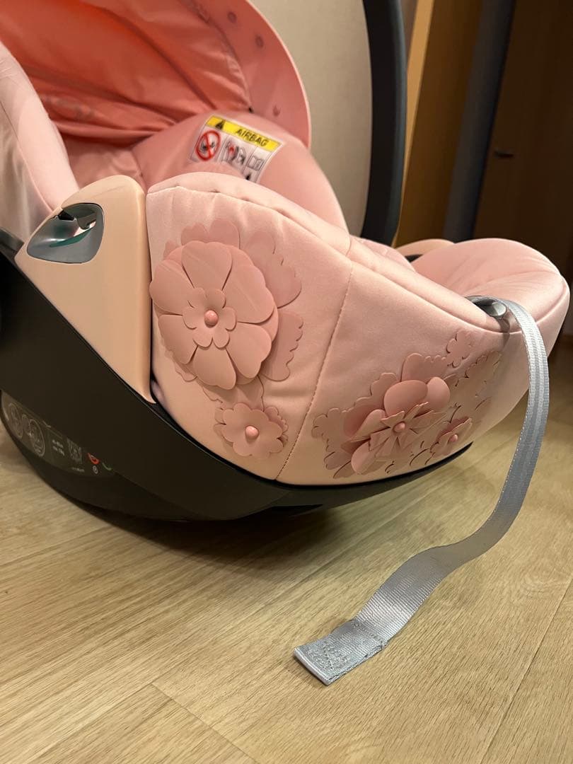 【美品】サイベックス　クラウド Z2 i-Size FE シンプリーフラワーズ