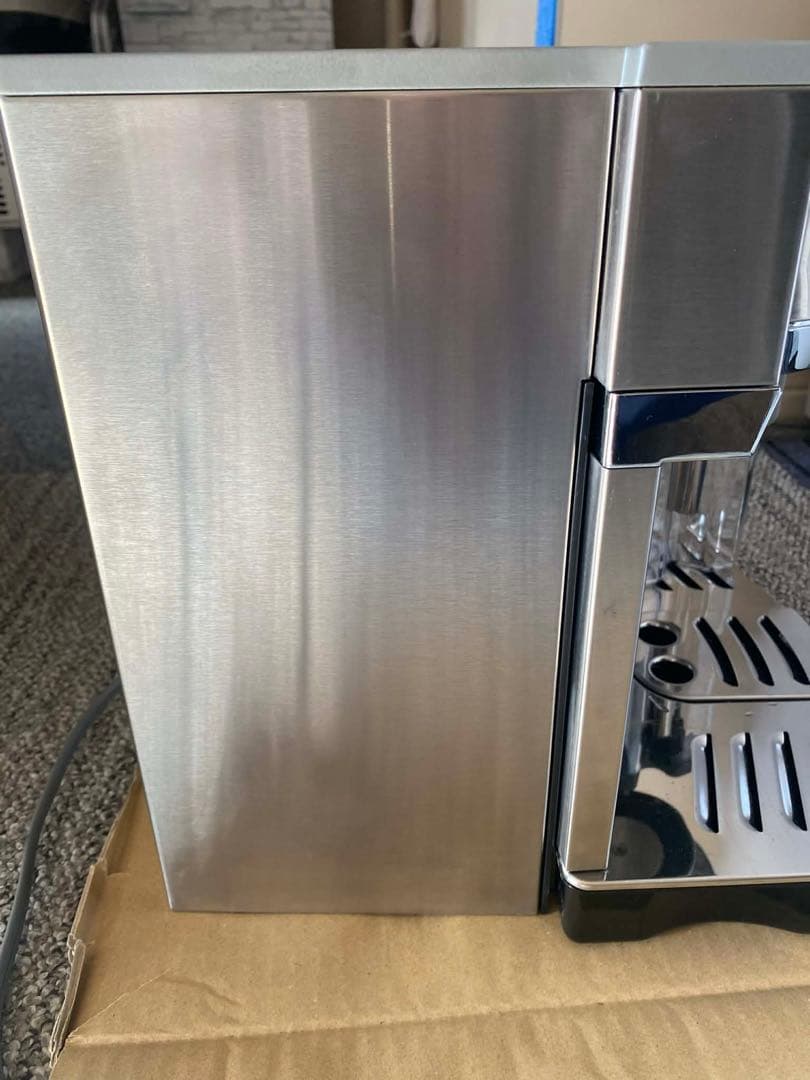 【ほぼ新品・美品】デロンギ エスプレッソマシン EC860M 動作確認済み