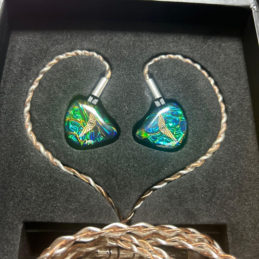 トニー　Empire Ears Valkyrie