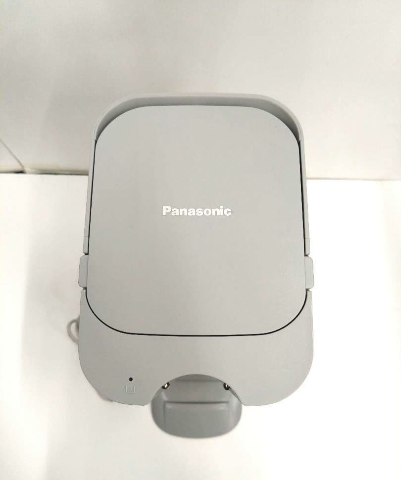 美品 パナソニック セパレート型 コードレススティック掃除機 MC-NS70F