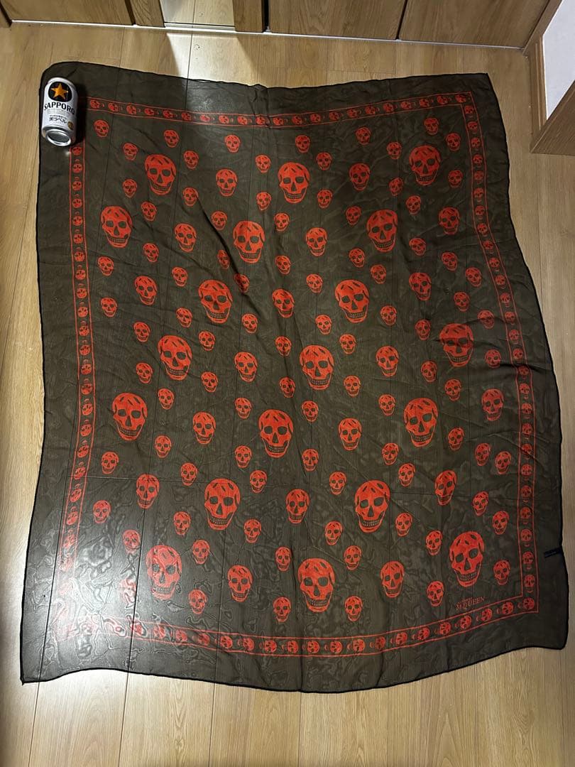 ALEXANDER MCQUEEN スカルストール 黒/赤