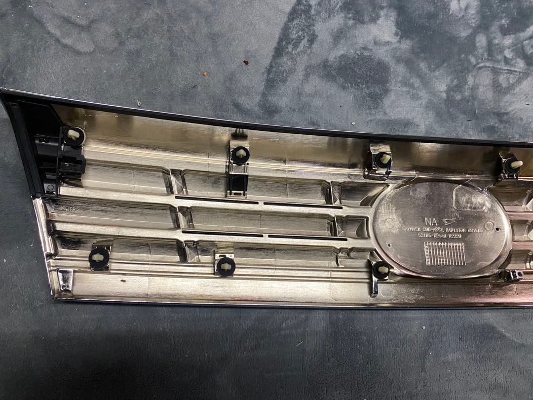 la600sタントカスタム後期純正フロントグリル　希少　前期ポン付け