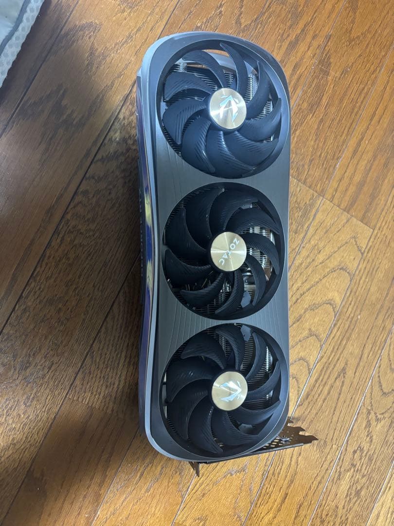 ZOTAC RTX 4090 AMP Extreme AIRO ジャンク