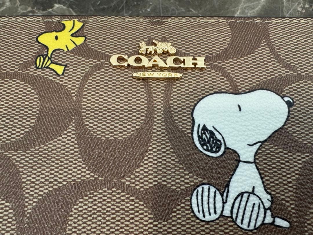 未使用★COACH スヌーピー 長財布 箱付き★