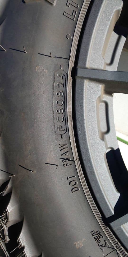 RAYS グラムライツ 57XR-X 横浜GEOLANDAR M/T 引取り限定