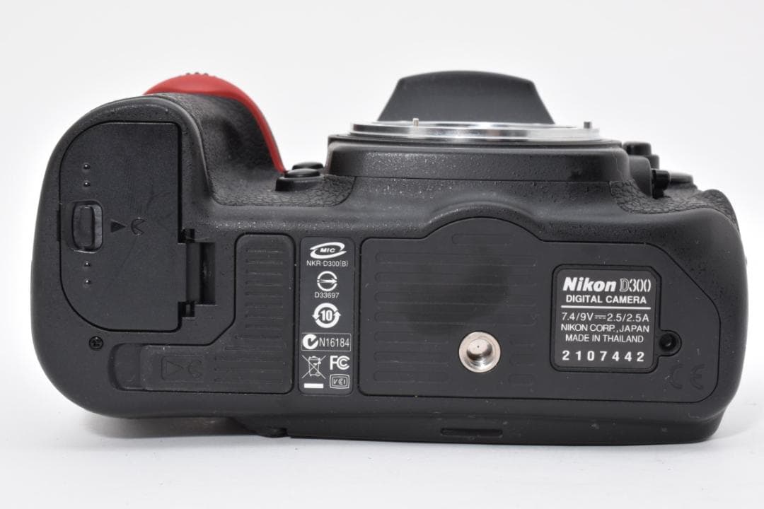 ★撮影枚数2,482枚・超美品★ ニコン D300 ボディ #20687