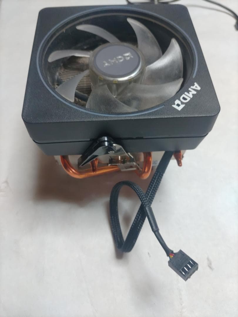 AMD Ryzen 7 3700X 8-Core 3.60 GH+CPUクーラー