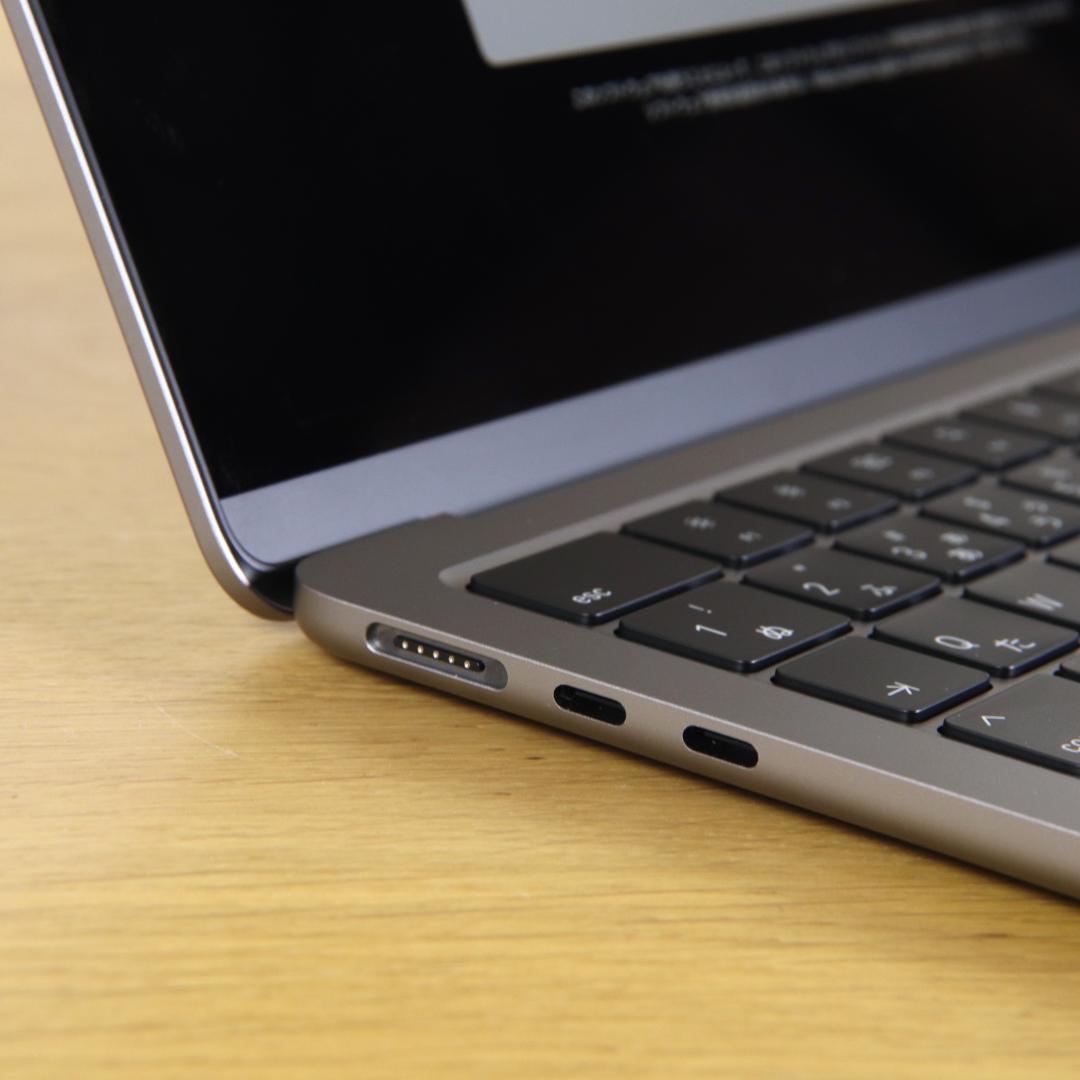 MacBook Air M2 10コア 8GB 512GB 13 スペースグレイ