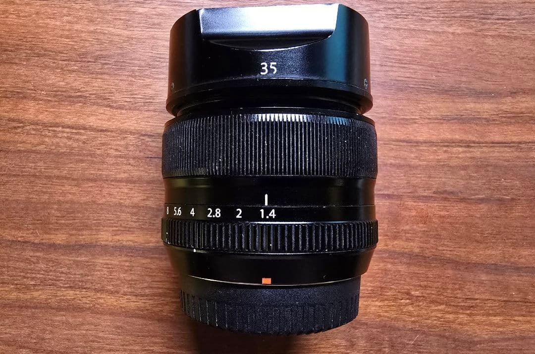 「ジャンク」Fujifilm XF 35mm f1.4 +フード「週末限定価格」