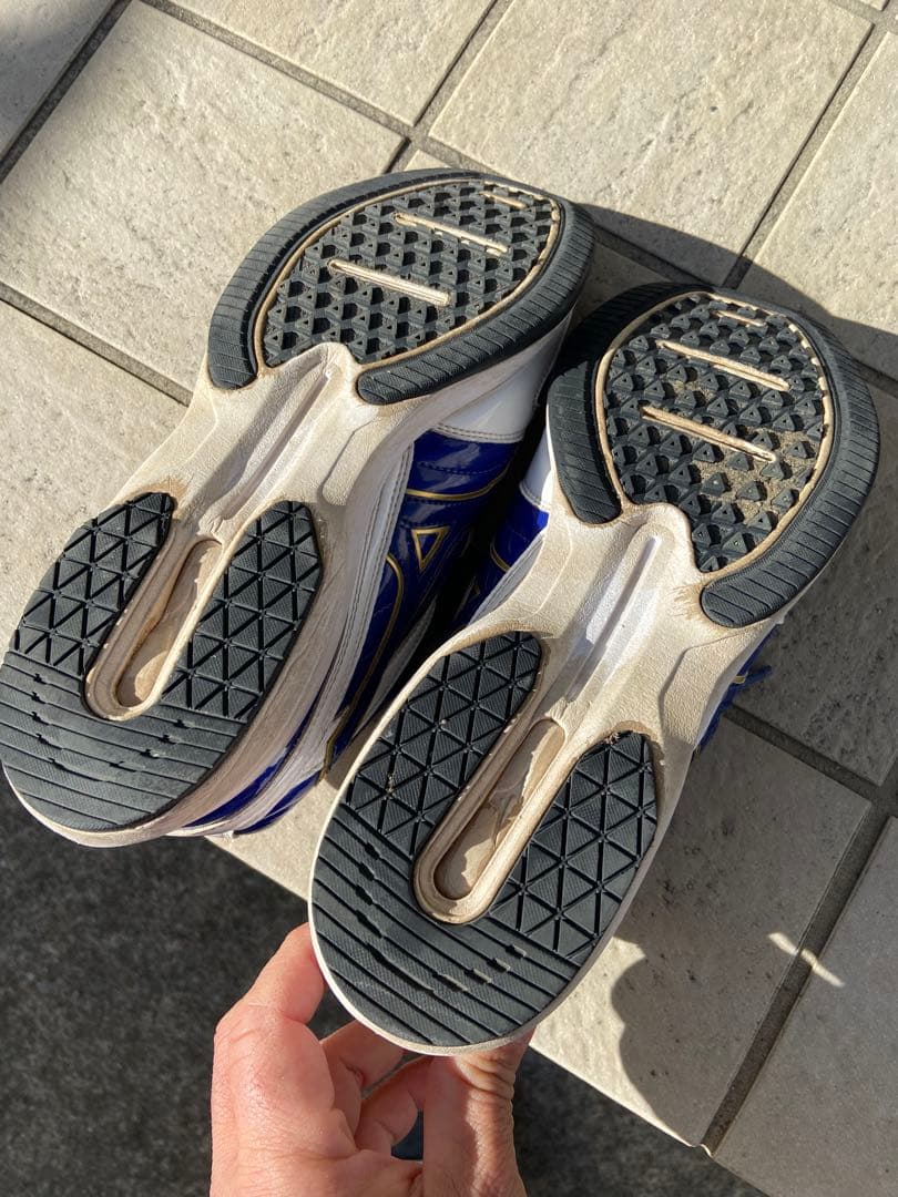 Mizuno トレーニングシューズ 青/白/金