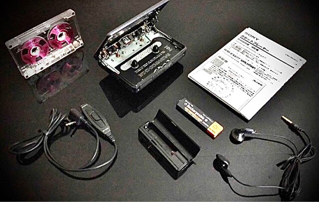 カセットウォークマン SONY WM-EX677 茶「整備済み、稀少完動超美品」
