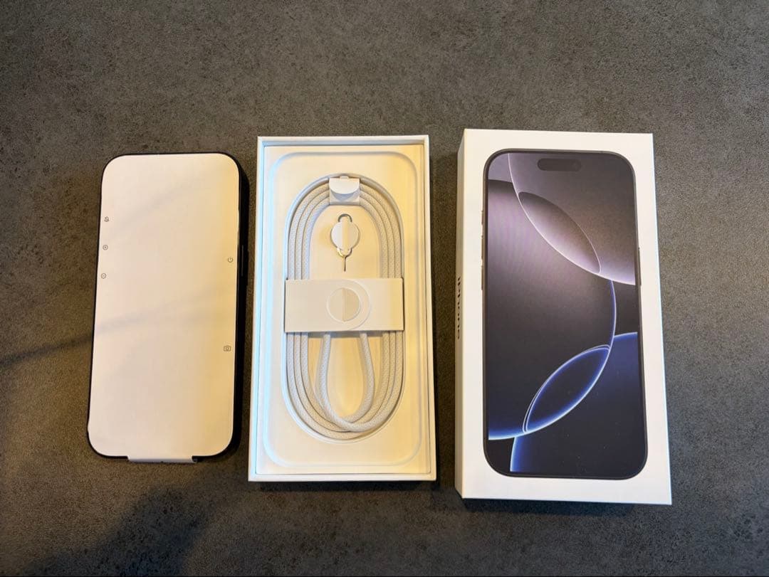 iPhone16 Pro 128GB SIMフリー ブラック 黒 Apple