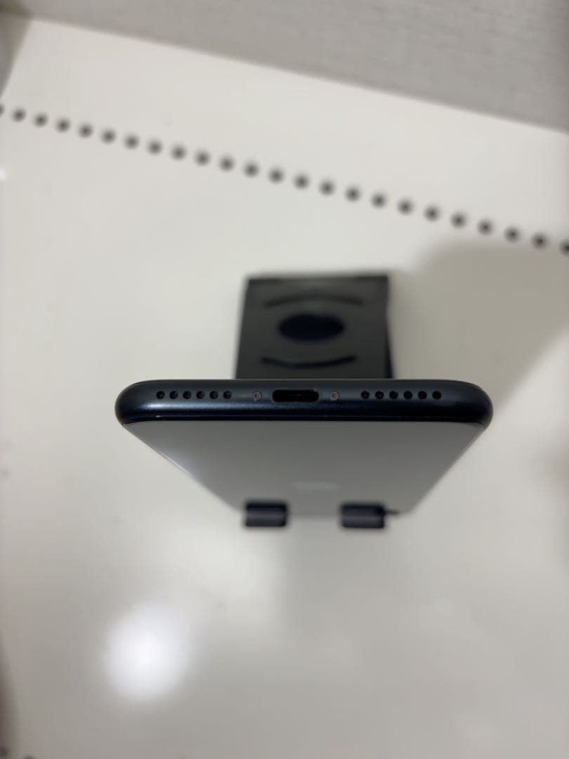 早い者勝ち　[SIMフリー]Apple iPhone se3 128GB