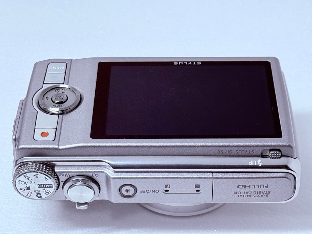 OLYMPUS STYLUS SH-50 動作確認済 タッチ操作可 24倍ズーム